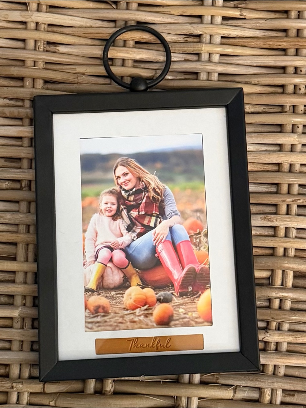 Black Metal Picture Frame w Tan Lather 'Thankful' Tag - fits 3.5 x 5" pic w mat